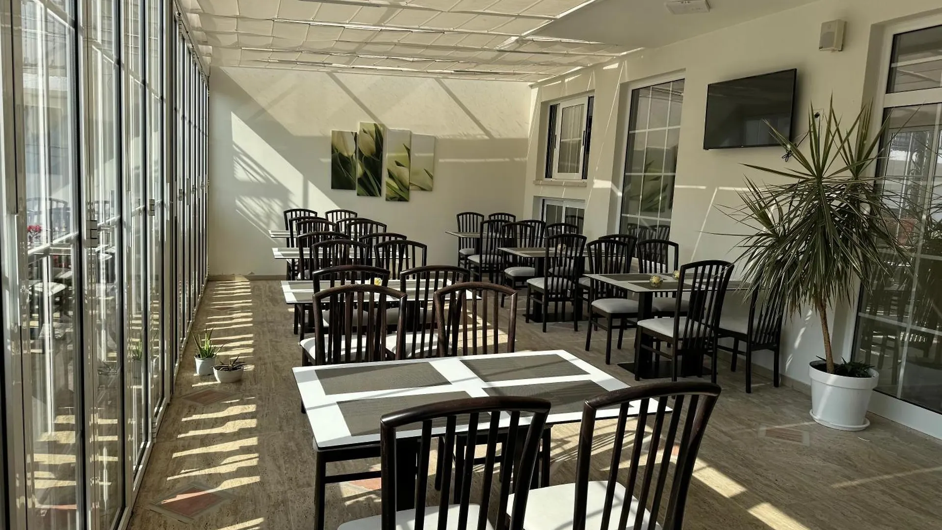 Mervin Hotel Krujë 4*,  Albanie